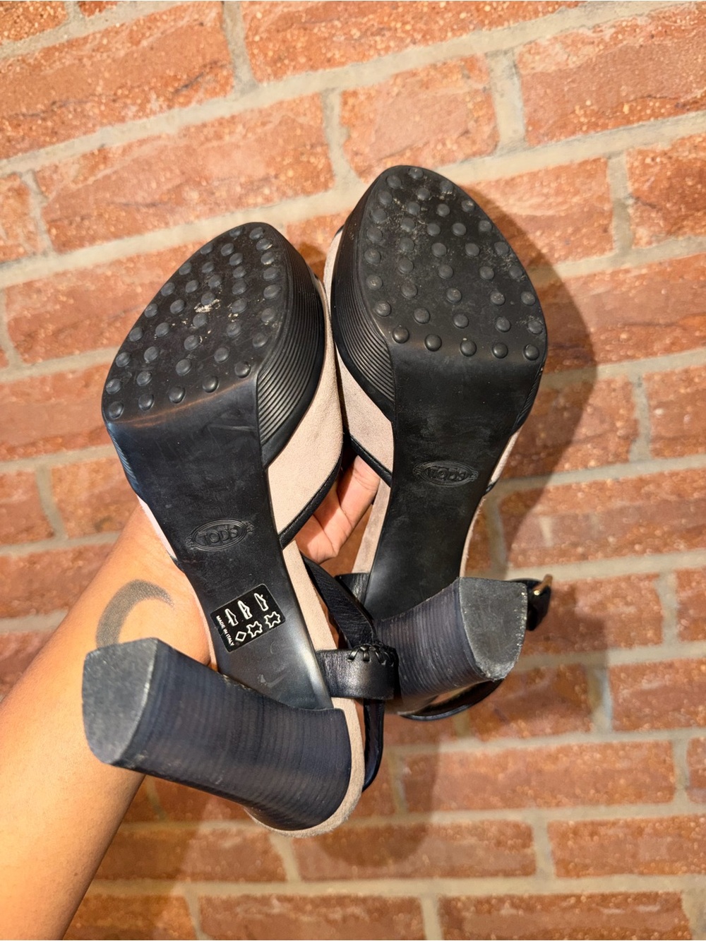 TOD'S Black and Beige Suede Peep-Toe Block Heel Sandals with Ankle Strap - Picture 6 of 8